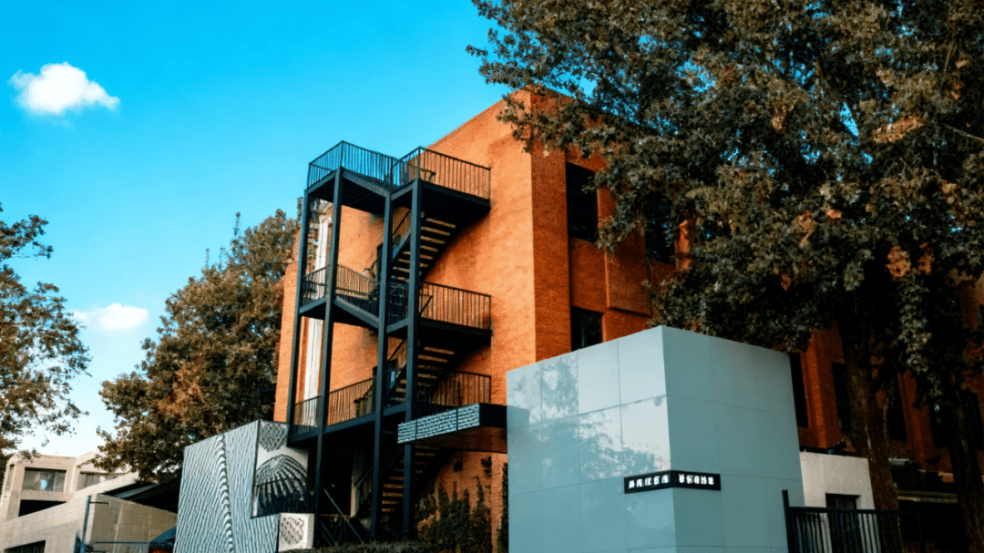 局之道：72个情绪价值营造标杆案例pg电子免费模拟器旅游餐饮场景破(图11)